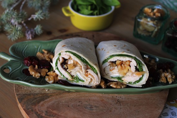 RECETA WRAP LIGERO DE PAVO CON QUESO Y ARÁNDANOS